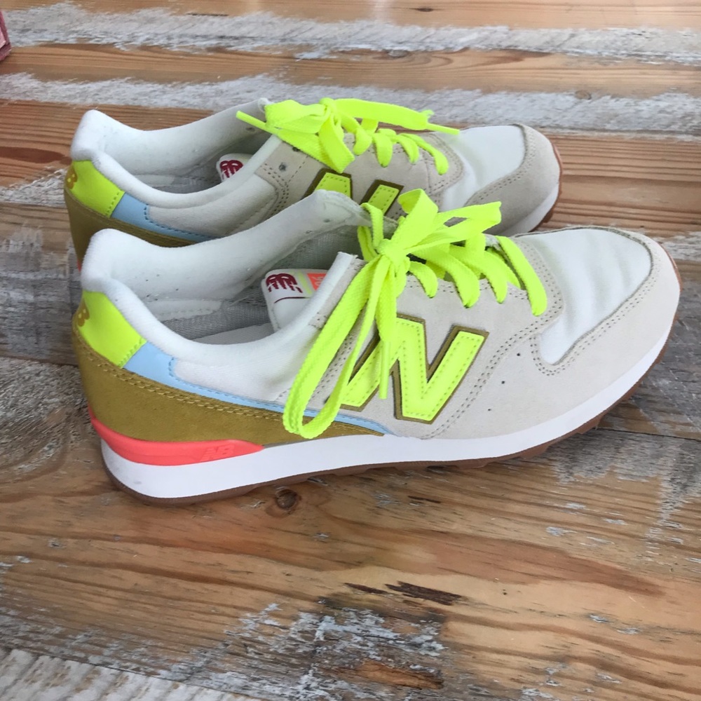 New Balance Sneakers
